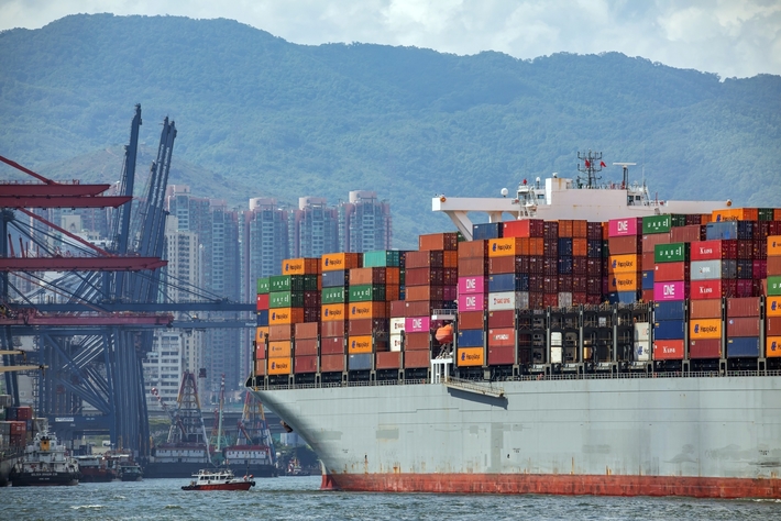 Tàu container tại Trung Quốc