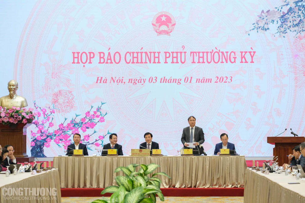 Toàn cảnh buổi họp báo Cwin com đăng nhập thường kỳ diễn ra chiều 3/1/2023