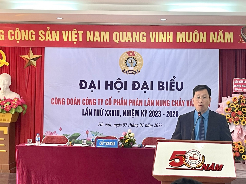 Công đoàn Phân lân Nung chảy Văn Điển tổ chức thành công Đại hội lần thứ 28