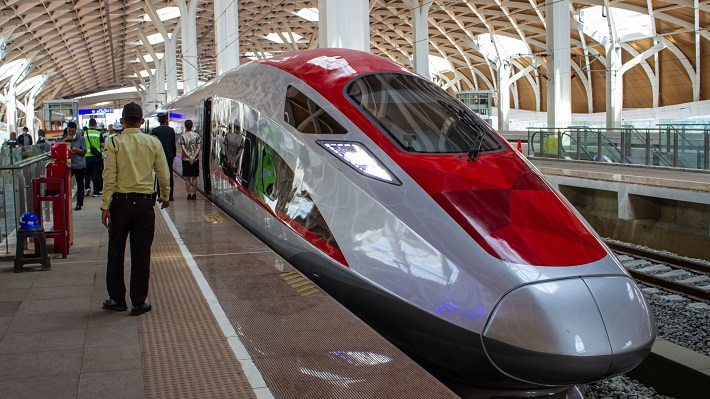 Tàu bullet train