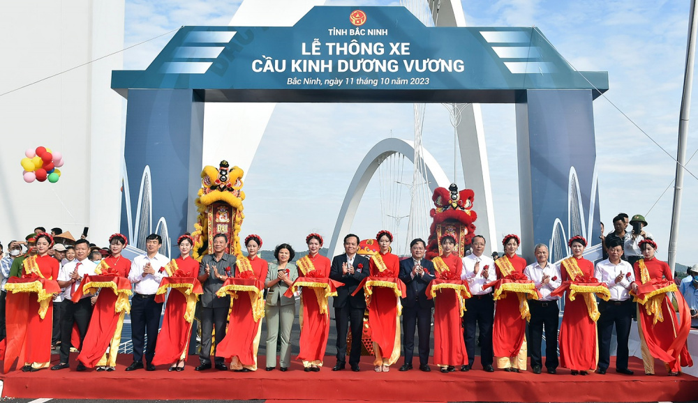 Bắc Ninh khánh thành cầu vòm thép hơn 1.900 tỷ đồng cao nhất Việt Nam