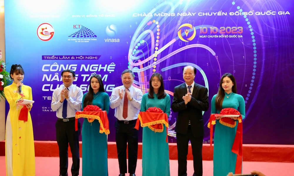 Triển lãm chuyển đổi số
