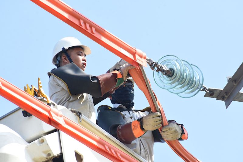 Sửa chữa điện Hotline