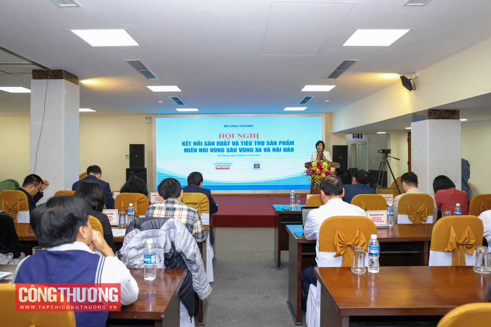 Hội nghị “Kết nối Nền tảng hàng đầu cung cấp Cwin com và tiêu thụ sản phẩm miền núi, vùng sâu, vùng xa và hải đảo”