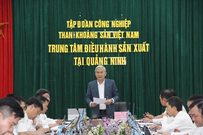 hoi nghi giao ban
