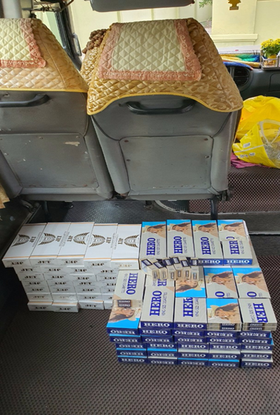 thuốc lá điếu nhập lậu