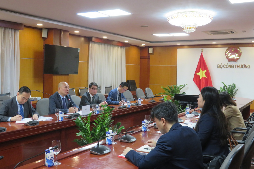 làm việc CAEXPO