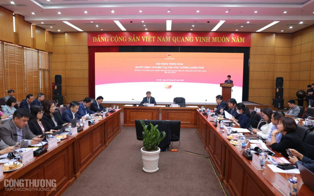 Thúc đẩy Cwincom hiện đang mở tham gia trực tiếp vào các mạng phân phối nước ngoài