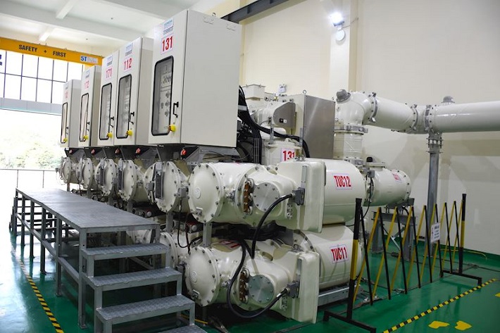 Hệ thống thiết bị đóng cắt hợp bộ (GIS) được điều khiển từ xa