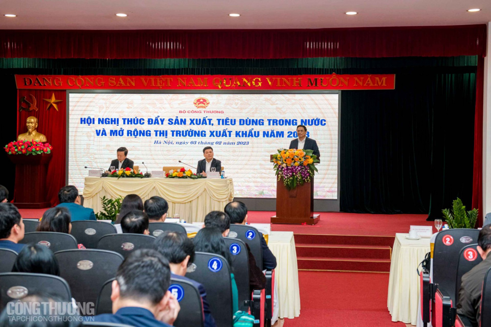 Thủ tướng Phạm Minh Chính nhấn mạnh việc xây dựng các quy hoạch ngành vừa phải bảo đảm tiến độ, nhưng cũng cần bảo đảm về chất lượng 