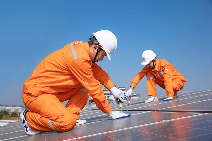 Hệ thống điện mặt trời mái nhà tại Hà Nội