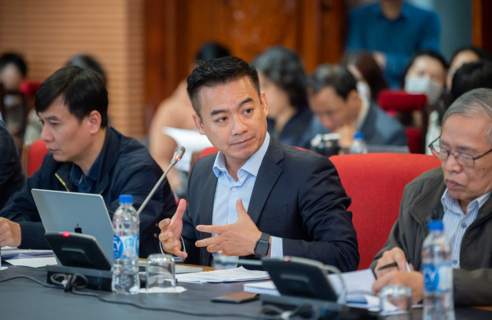 Ông Vũ Tú Thành - Hội đồng Cwin.com được xếp hạng cao nhất Hoa Kỳ - ASEAN