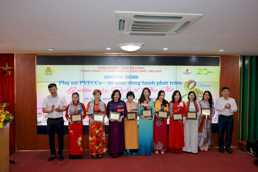 Phụ nữ PVFCCo