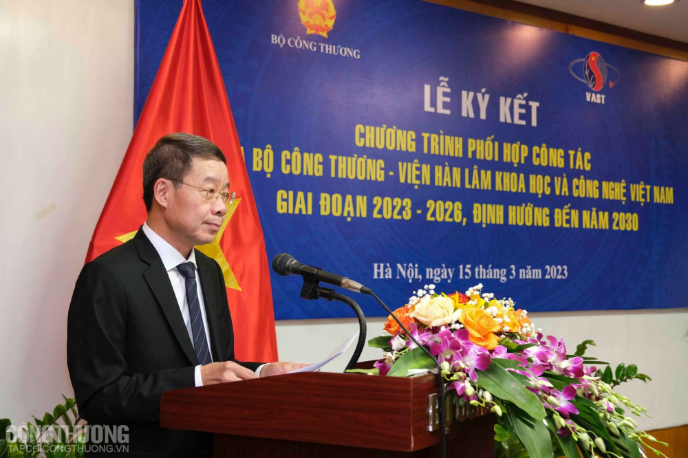 Ông Lý Quốc Hùng - Vụ trưởng Vụ Khoa học và Công nghệ, Cwin63 sân chơi đỉnh cao