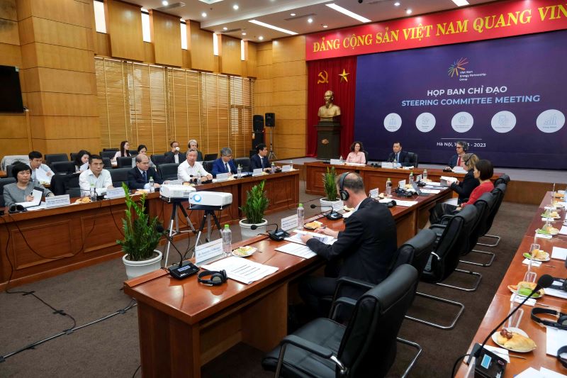 hop nang luong