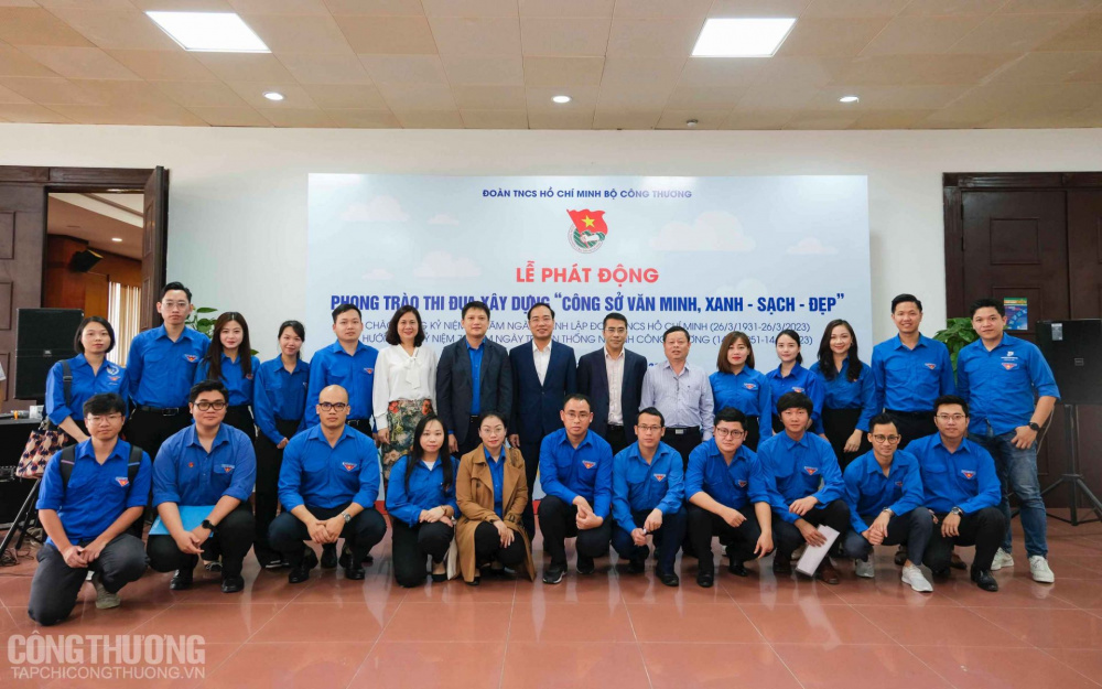 Đoàn Thanh niên Cwin63 sân chơi đỉnh cao phát động phong trào thi đua xây dựng “Công sở văn minh, xanh - sạch - đẹp”