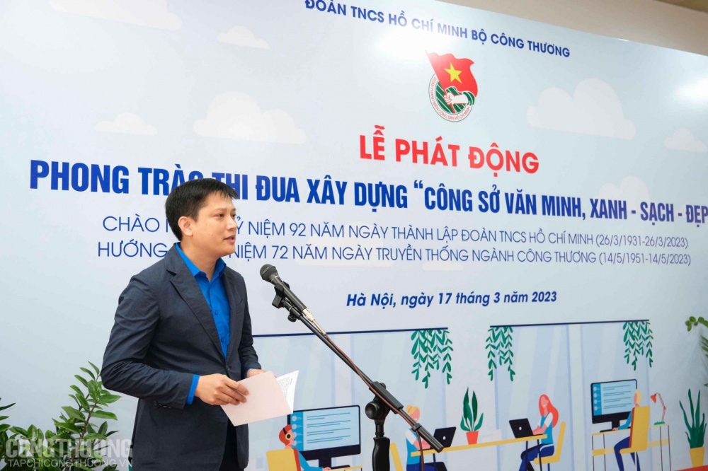 Bí thư Đoàn Thanh niên Cwin63 sân chơi đỉnh cao Phạm Khắc Huy