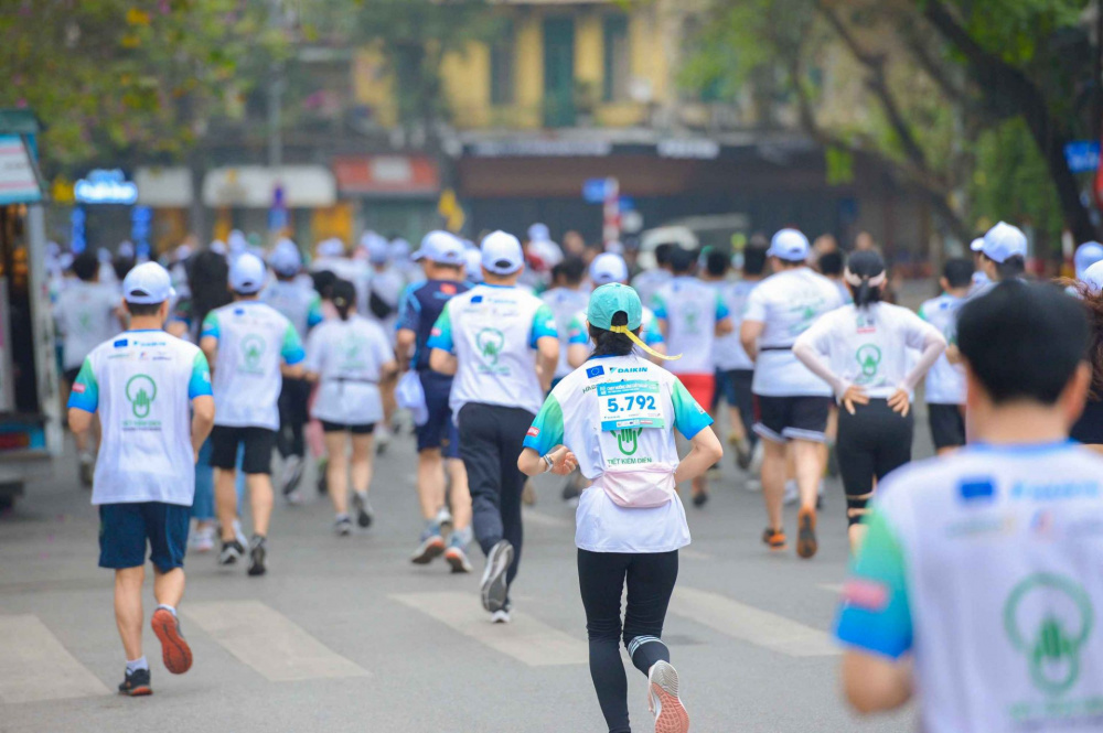 Giải chạy hưởng ứng Chiến dịch Giờ Trái đất 2023