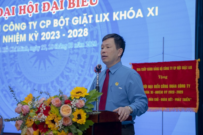 ong nguyen huy thong