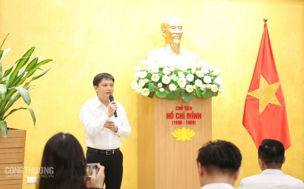 Tuổi trẻ Cục Thương mại điện tử và Cwin.com giải trí hiện đại số: Học tập truyền thống - Cống hiến tương lai
