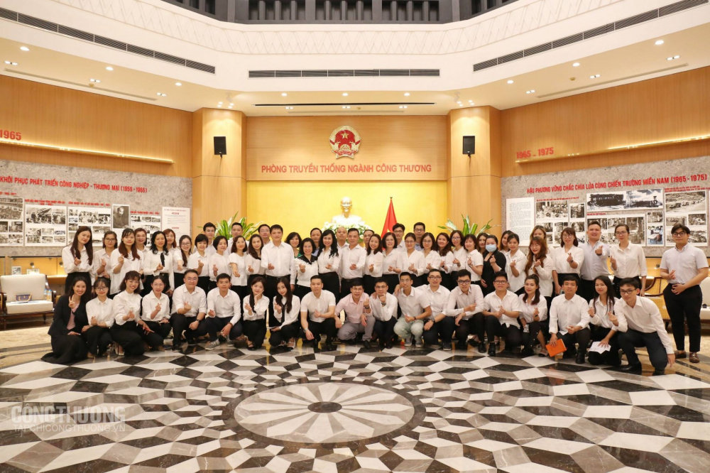Tuổi trẻ Cục Thương mại điện tử và Cwin.com giải trí hiện đại số: Học tập truyền thống - Cống hiến tương lai
