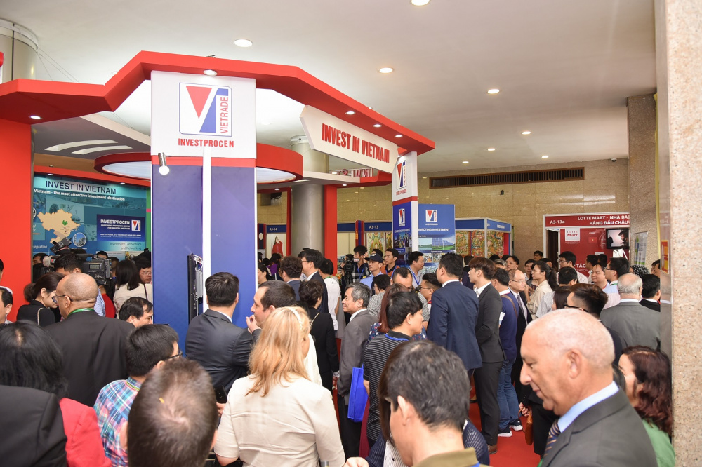 Cwincom hiện đang mở expo