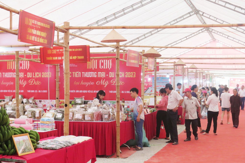 hội chợ 3