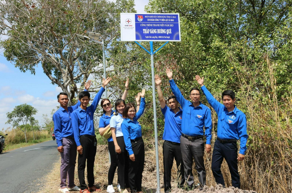 ngành điện Cà Mau