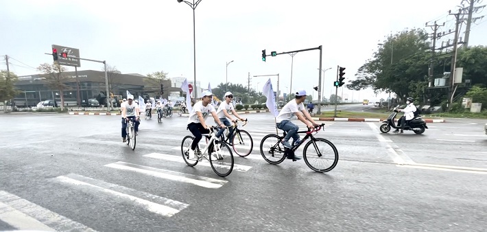 Đạp xe cổ động hưởng ứng Giờ Trái đất 2023 tại Thái Bình