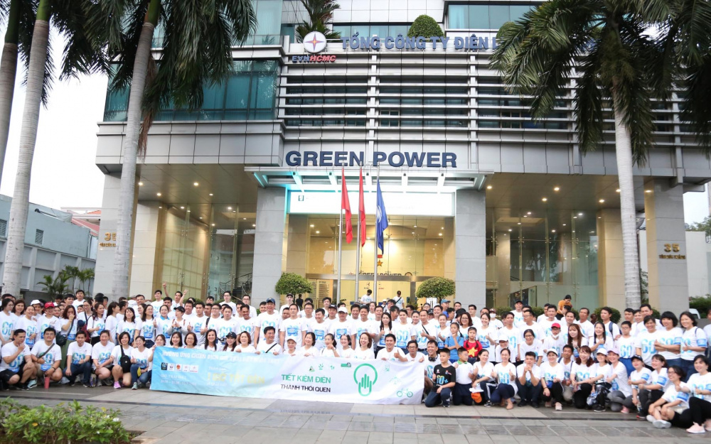 EVNHCMC Giờ Trái đất 3