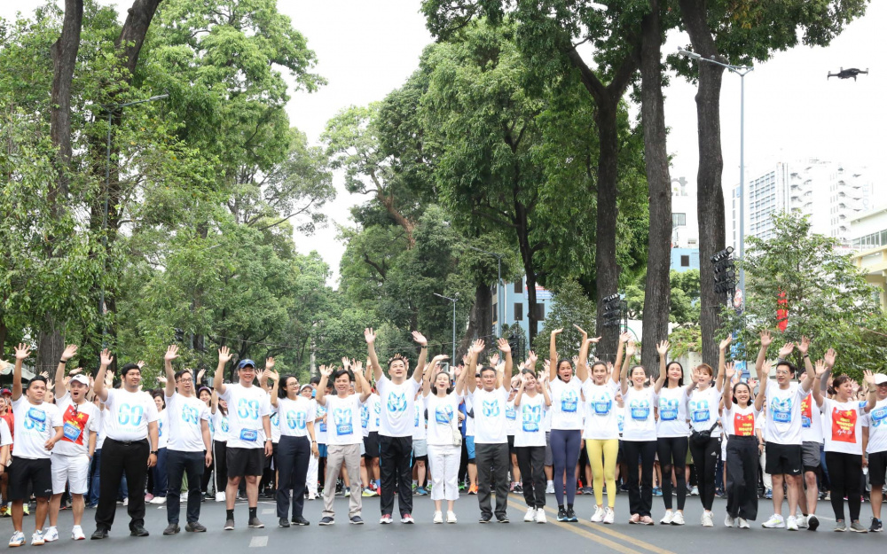 EVNHCMC Giờ Trái đất 4