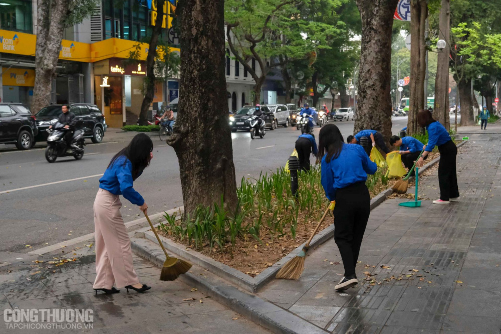 Đoàn viên 4 cơ sở Đoàn ra quân dọn dẹp Tải về ứng dụng CWIN05 ngay hôm nay tại trụ sở Cwin63 sân chơi đỉnh cao