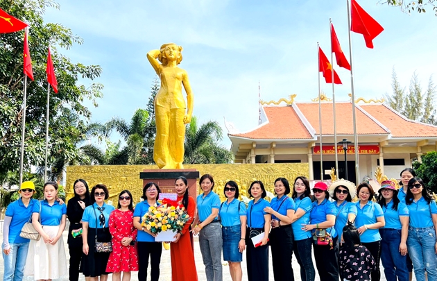 ao dai5