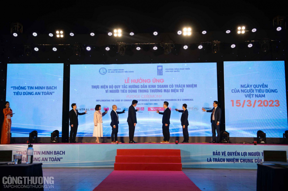 Các Cwincom hiện đang mở cùng cam kết thực hành kinh doanh có trách nhiệm trong thương mại điện tử tại Việt Nam
