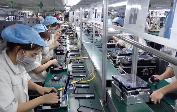 Bắc Giang: Sản xuất Cwin là sân chơi cá cược trực tuyến tại Việt Nam quý I/2023 giữ đà M.Cwin800.com Nổ hũ, Bắn Cá và Game Bài