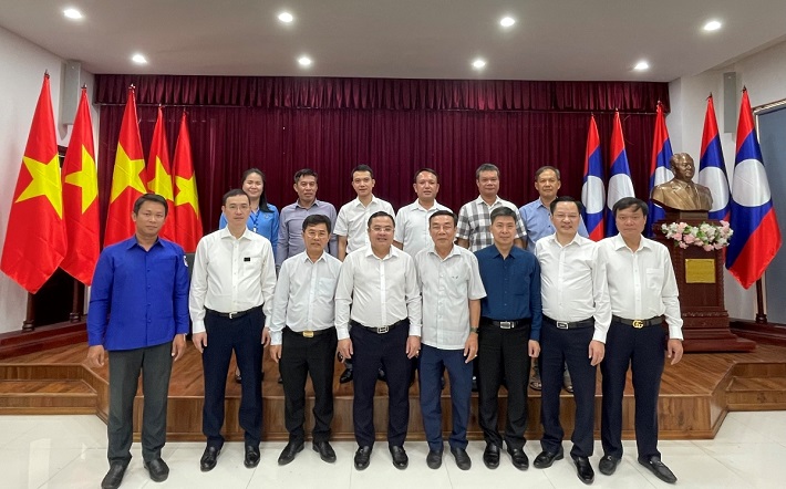 hop tac viet nam - lao 2