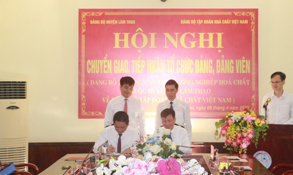 bien ban ban giao dang vien