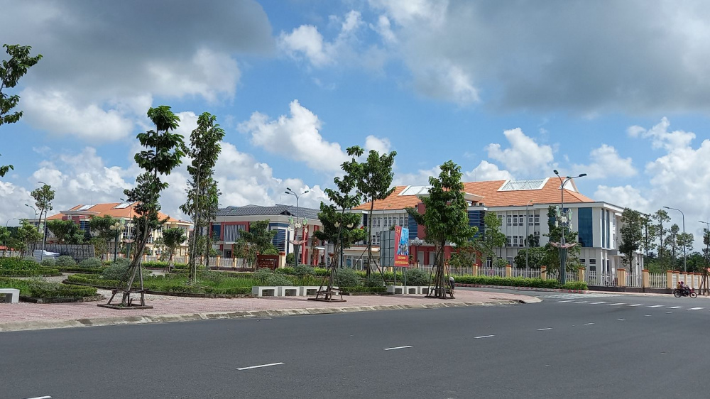 huyện Cai Lậy