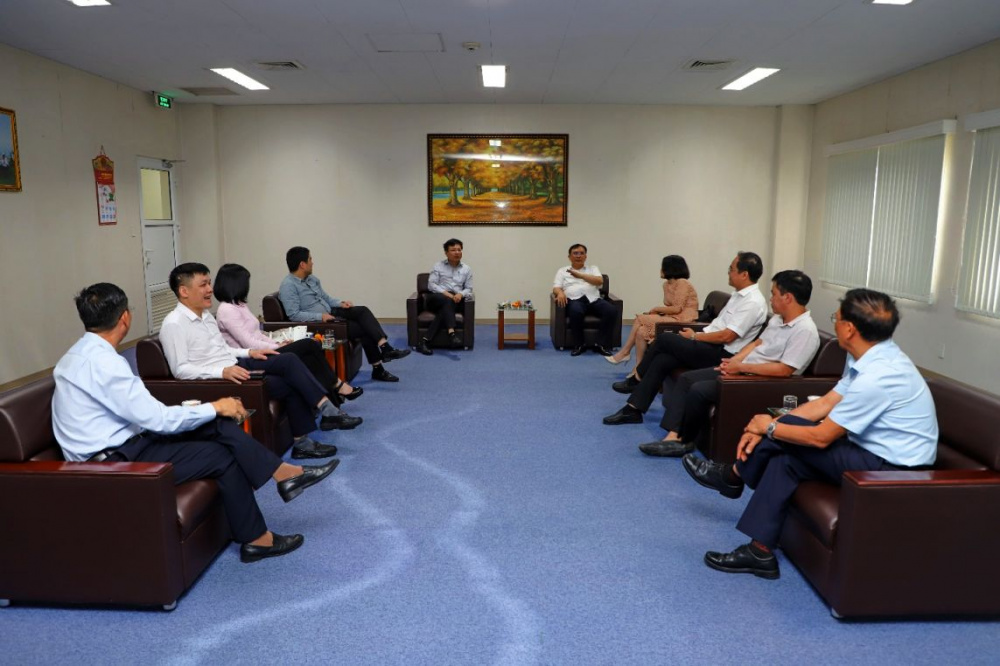 đoàn công tác Ủy ban Quản lý vốn Nhà nước làm việc tại Công ty Nhiệt điện Cần Thơ
