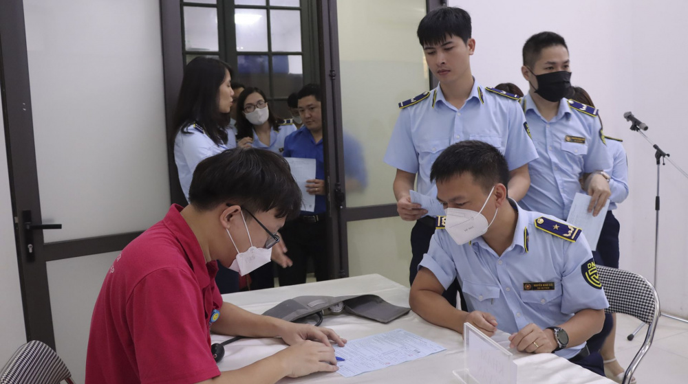 Quản lý thị trường hiến máu tình nguyện