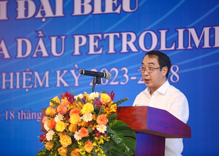 ong nguyen manh hung