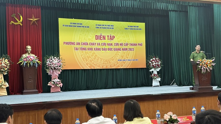 Diễn tập chữa cháy và cứu nạn, cứu hộ tại Tổng kho Xăng dầu Đức Giang