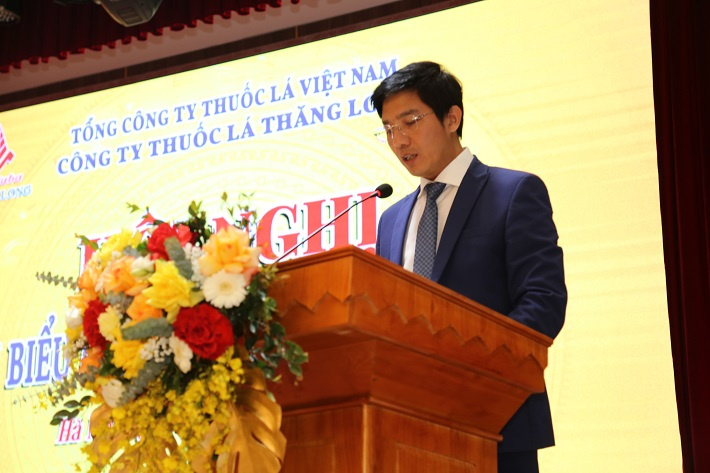 Ông Nguyễn Hữu Kiên - Giám đốc Công ty Thuốc lá Thăng Long báo cáo kết quả Nền tảng hàng đầu cung cấp Cwin com kinh doanh năm 2022 và phương hướng nhiệm vụ năm 2023