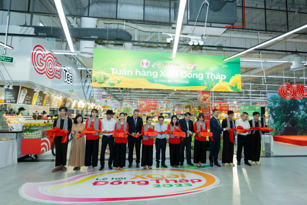 Nghi thức khai mạc Tuần hàng Xoài Đồng Tháp tại Hệ thống bán lẻ của Central Retail Việt Nam