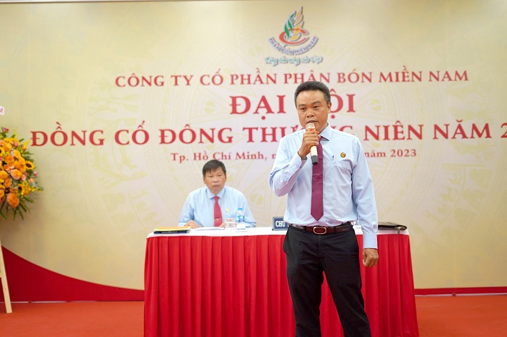 ông võ anh tuấn