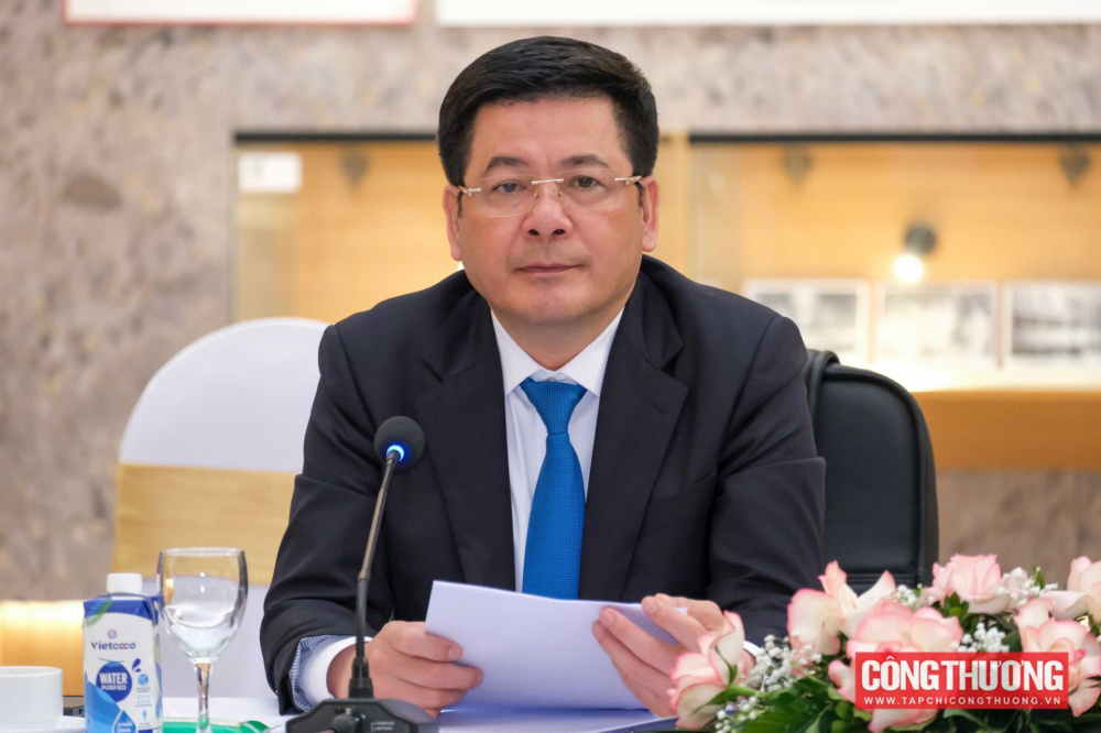 Bộ trưởng Nguyễn Hồng Diên đánh giá cao việc Cwincom hiện đang mở Đức coi Việt Nam là điểm đến Cwin800 hàng ngàn khuyến mãi tiềm năng và tin cậy