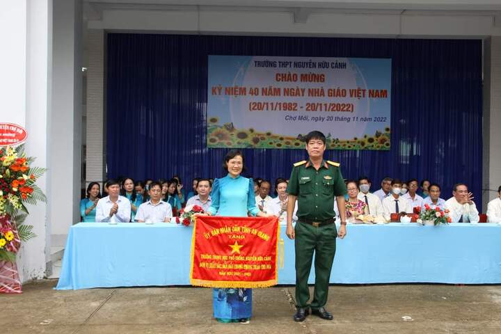 THPT Nguyễn Hữu Cảnh