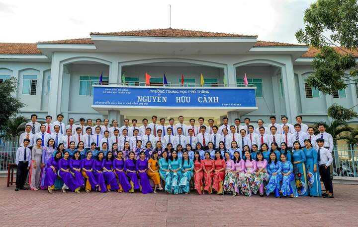 THPT Nguyễn Hữu Cảnh