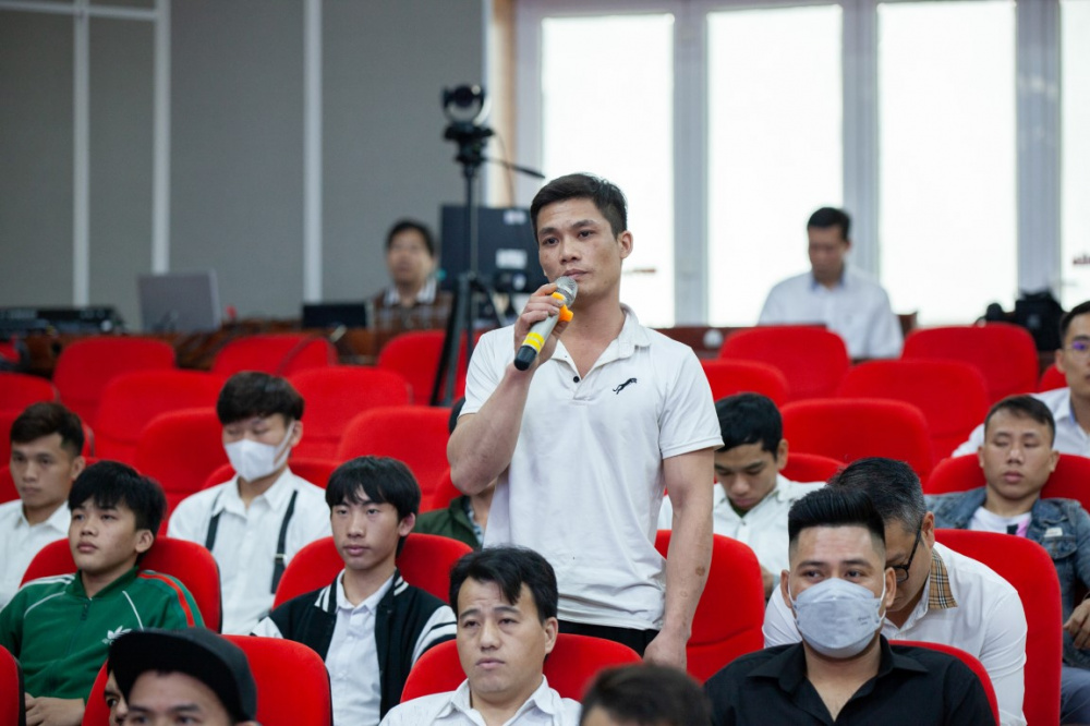 cong nhan 1