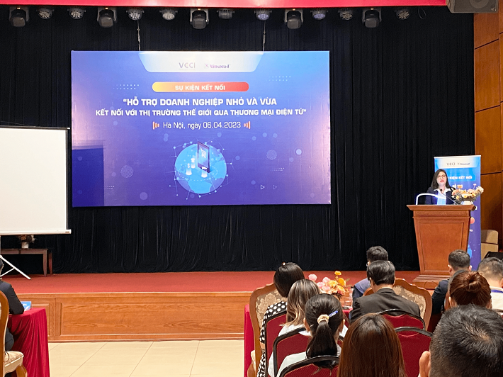 hỗ trợ Cwincom hiện đang mở